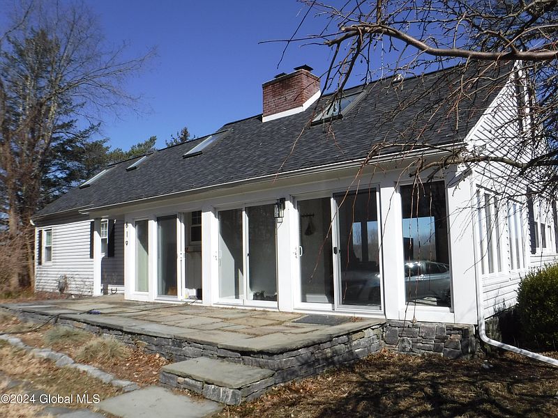 2nd image of 619 Pinewoods Avenue