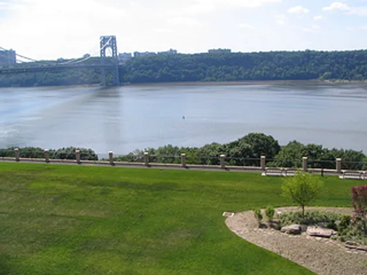 Sold by Simone Song Properties, LLC | media 23