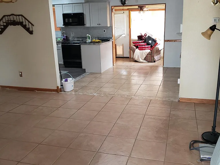 1546 S Lawther Dr — Photo 6