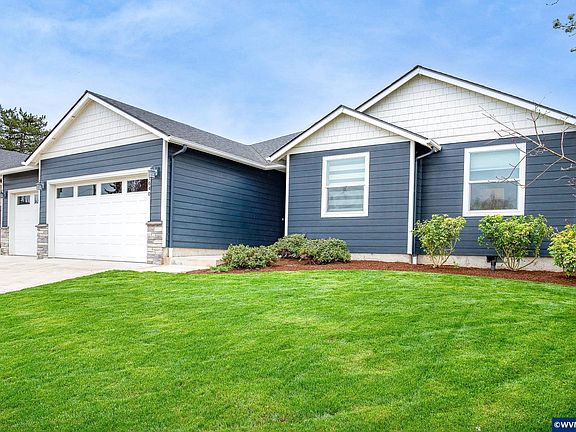 4th image of 1640 NW Filbert Ave