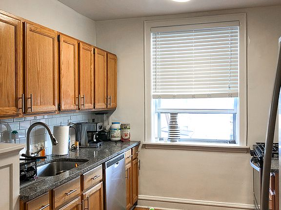 5th image of 4858 N Hermitage Ave #4858-2D