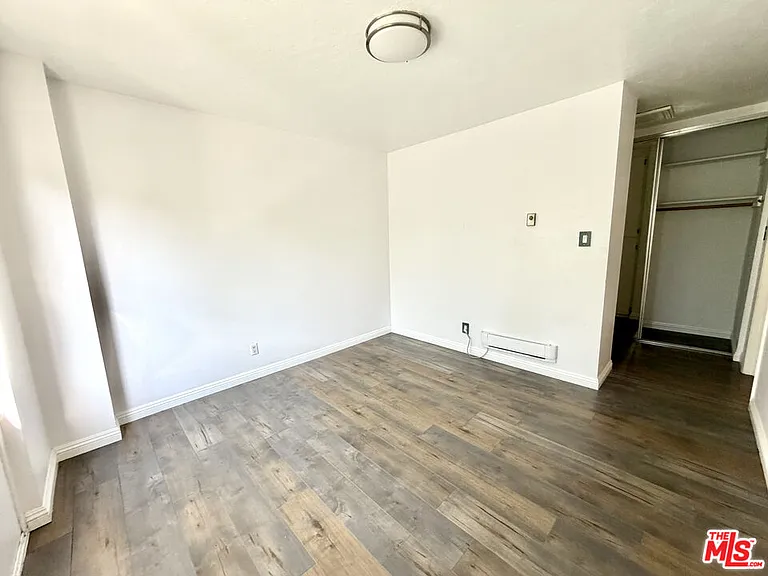250 Linden Ave #201 — Photo 23
