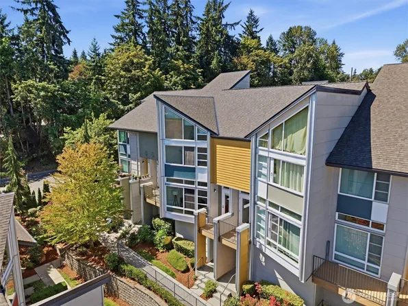 15175 NE 81st Way #103, Redmond, WA 98052