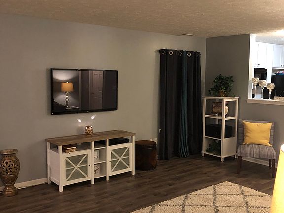 5th image of 2201 Tucker Dr
