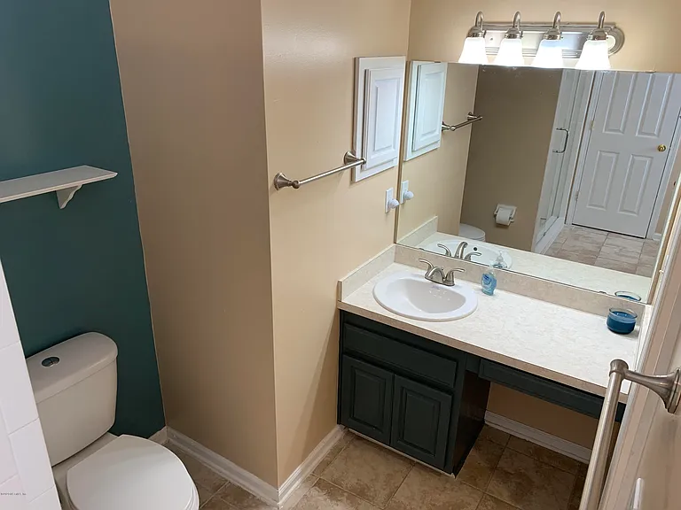 12018 Sunchase Dr — Photo 15