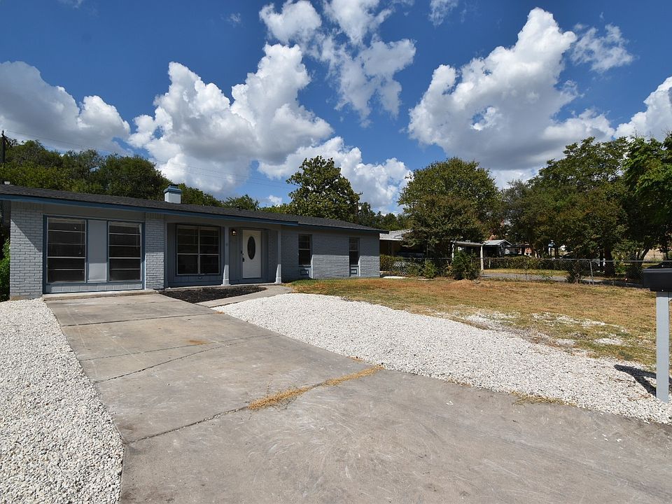 1st image of 411 Artemis Dr