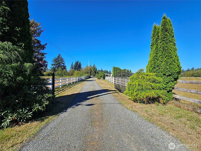4th image of 145 Hurd Road