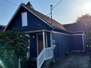 6547 26th Ave NW, Seattle, WA 98117