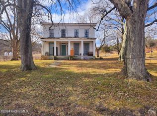 174 Vandenburgh Rd, Coxsackie, NY 12051