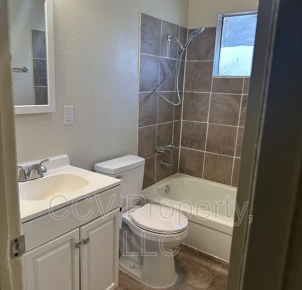 2600 E Mesquite Ave #4 — Photo 9