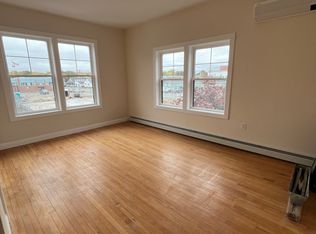 192 Penobscot Ave #1, Millinocket, ME 04462