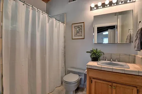 225 Snow Crest Rd — Photo 3
