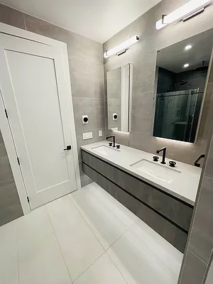 Rented by Voro New York | media 27