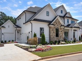 2757 Twisted Oak Ln NE, Marietta, GA 30066