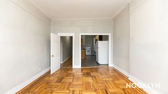 Rented by Nooklyn NYC LLC | media 24