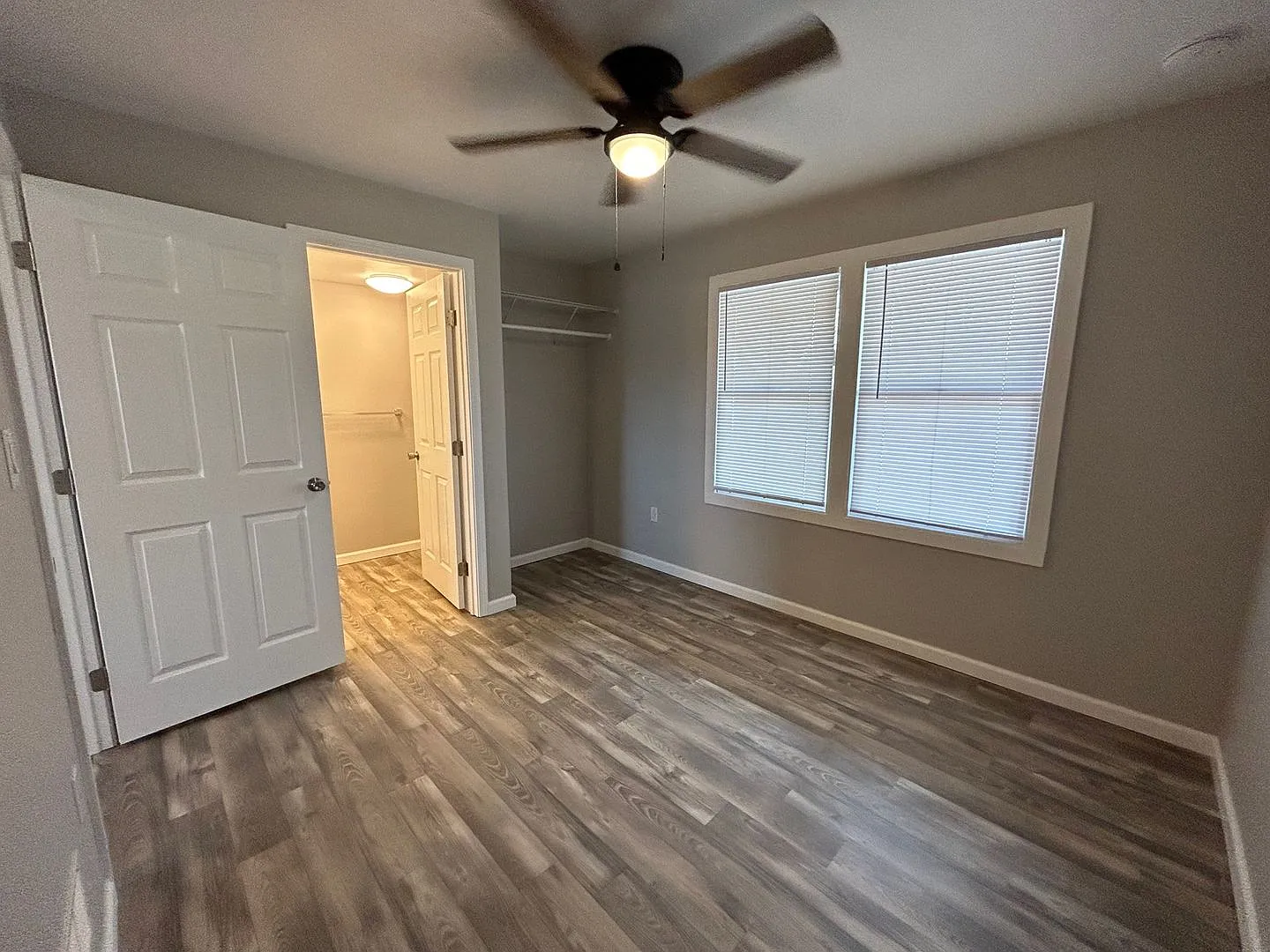 1591 Zener St — Photo 3