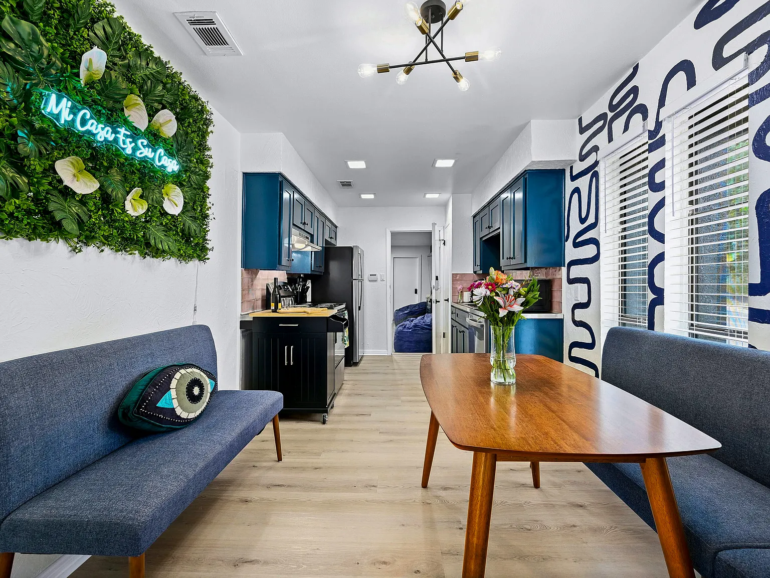 2 bed, 1.5 bath, 1500 sqft, $2,850 — Photo 3