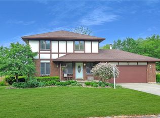 941 Amlin Dr, Xenia, OH 45385