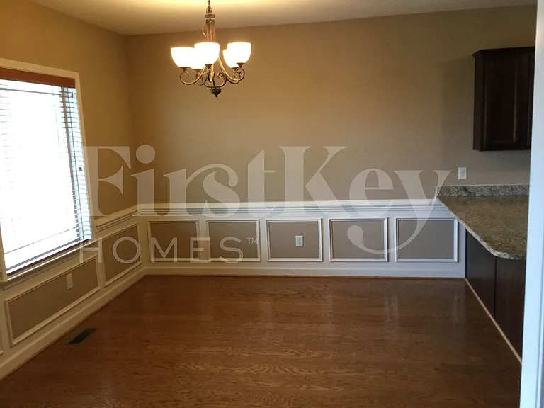293 Majestic Oak Dr — Photo 4