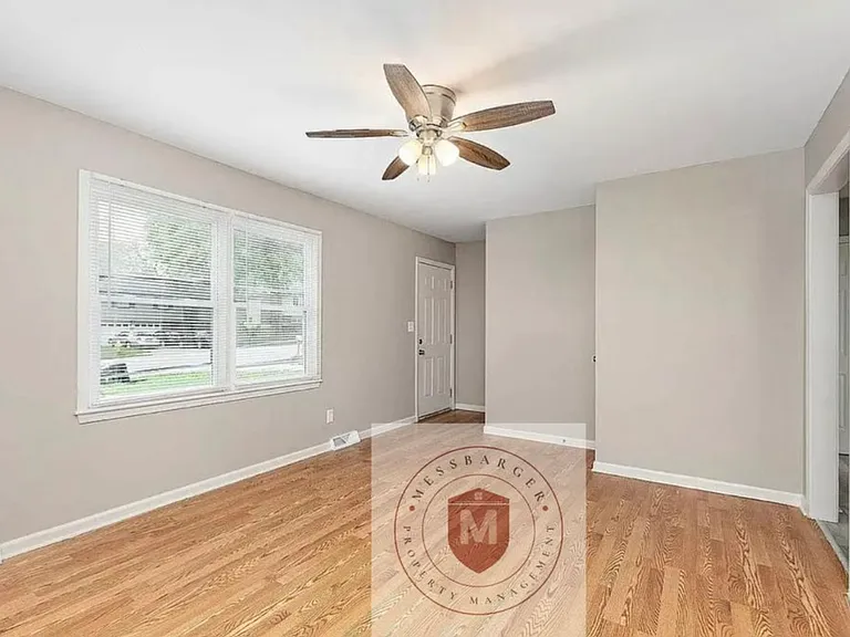 150 Fairlane St #A — Photo 2