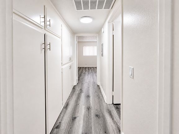 5th image of 4648 Fulton Ave APT 102