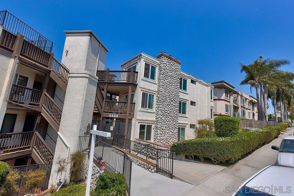 4494 Mentone St UNIT 3, San Diego, CA 92107 Zillow