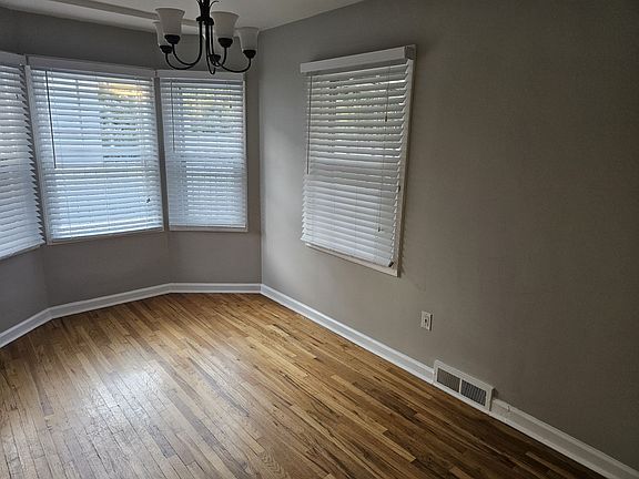5th image of 1579 E Hollywood Ave