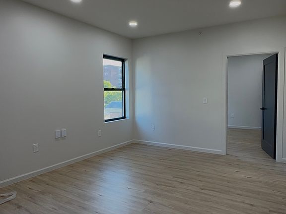 2nd image of 358-364 Van Houten St #406