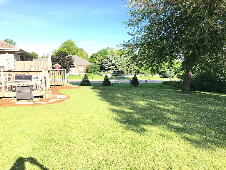 W3148 Harvard Ct — Photo 12