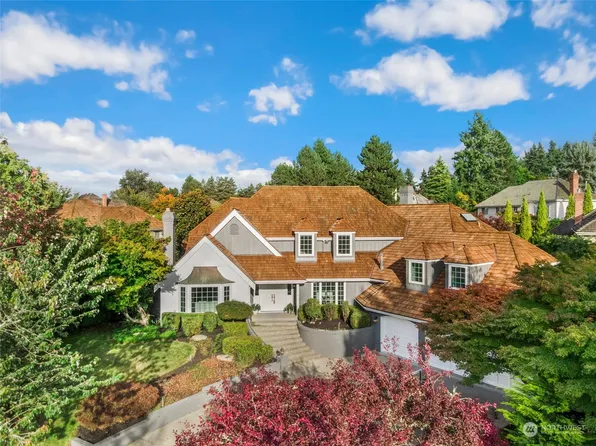 7880 80th Place SE, Mercer Island, WA 98040