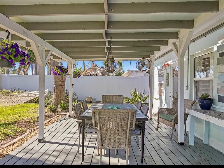 6931 Grande Vista Way — Photo 13