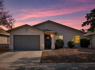 1832 Shreya St, El Paso, TX 79928