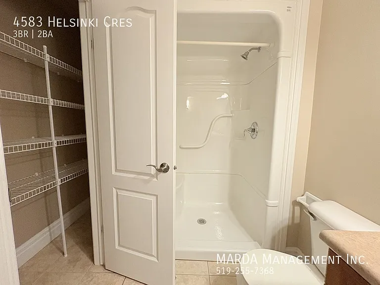 4583 Helsinki Cres — Photo 28