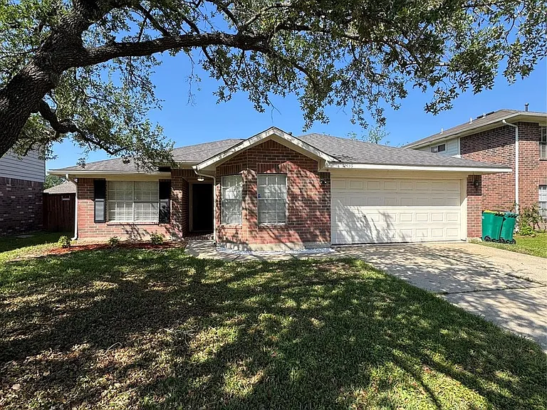 12435 Chalmette St — Photo 3
