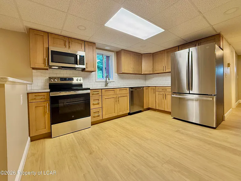 690 Orange Rd — Photo 3