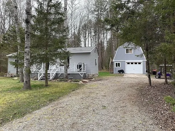 302 Ponderosa Dr, Lachine, MI 49753