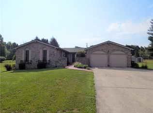 920 Sherwood Dr, Greencastle, IN 46135