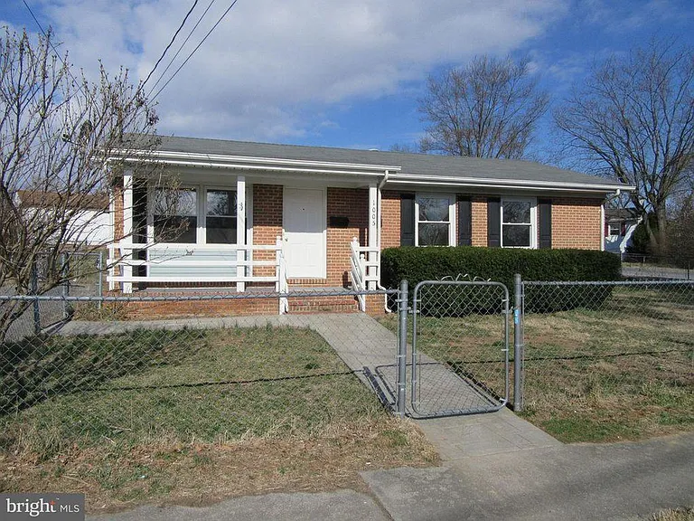 1005 Opequon Ave — Photo 1