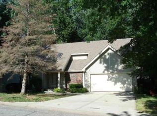 9815 N Flora Ave, Kansas City, MO 64155