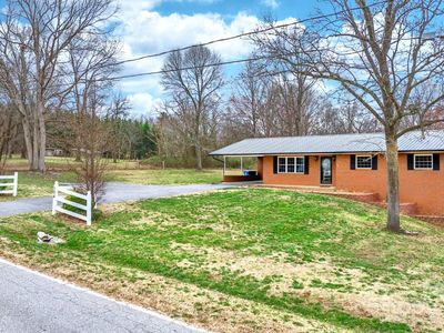 104 Pop Davis Rd, Taylorsville, NC, 28681