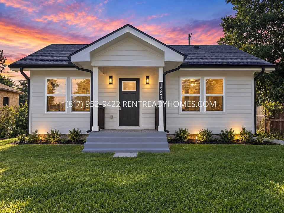 1951 Pasadena St