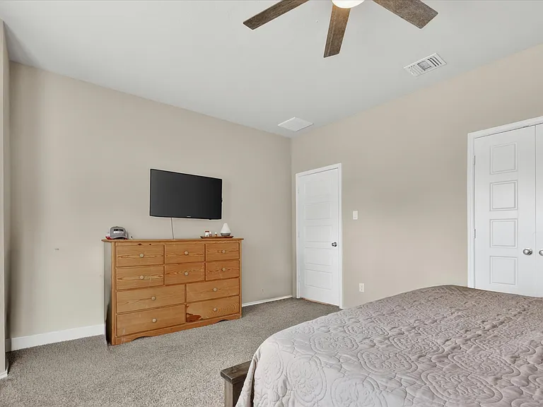 237 Hinsdale Run — Photo 14