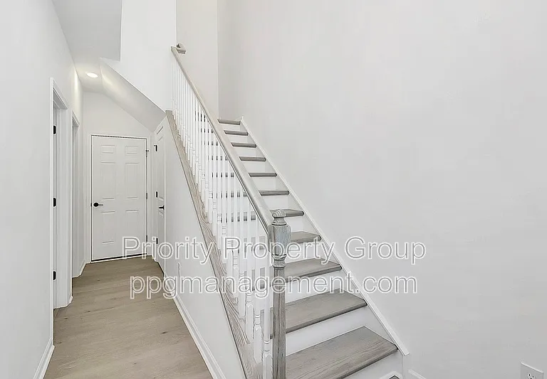 542 Annie Lowery Way — Photo 4