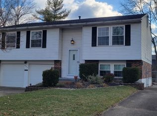 527 Bessinger Dr, Cincinnati, OH 45240