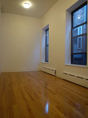 Rented by Authentic Realty | media 11