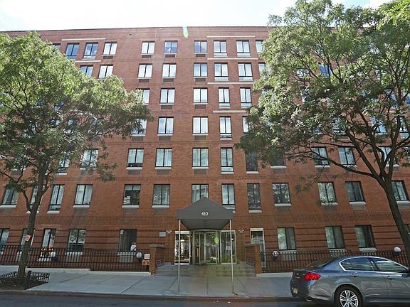 5th image of 410 W 53rd St APT 223