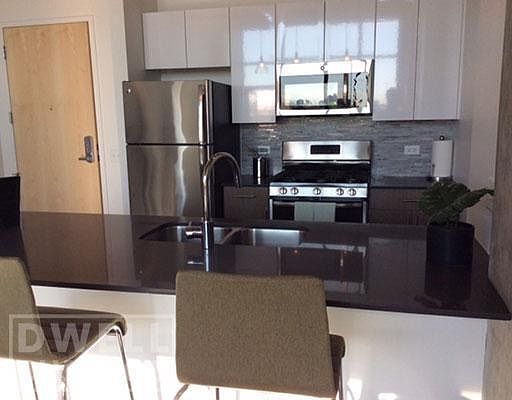 1st image of 514 N Green St #1