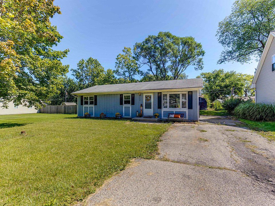 1st image of 36885 N James Dr
