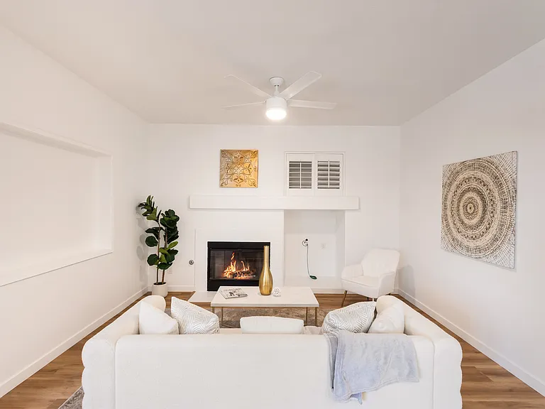 230 Del Mesa St — Photo 14