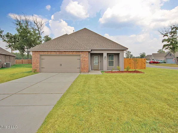 7750 Georgia Cv, Ocean Springs, MS 39564